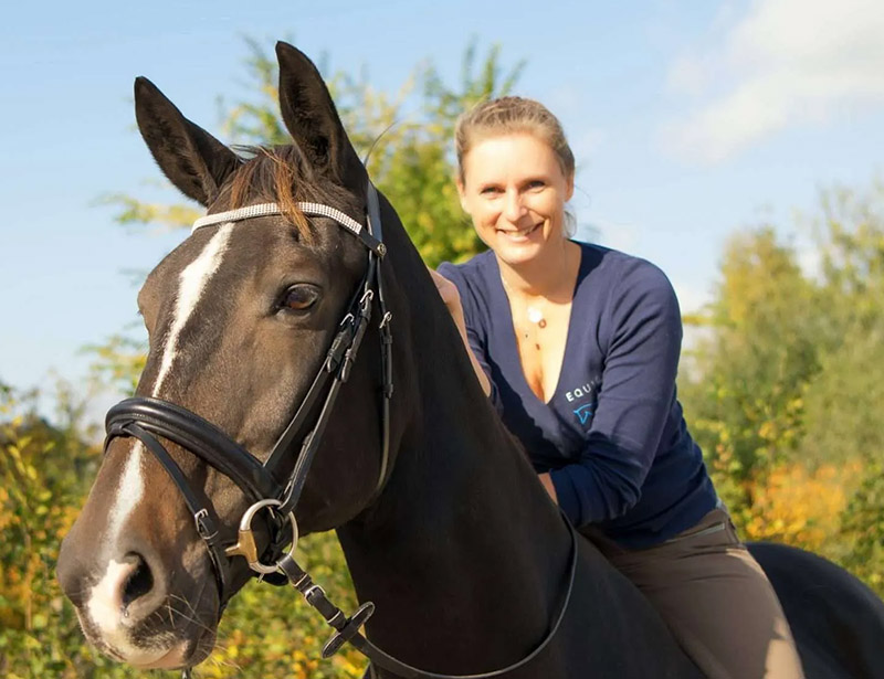 Oliver's Horse Massage